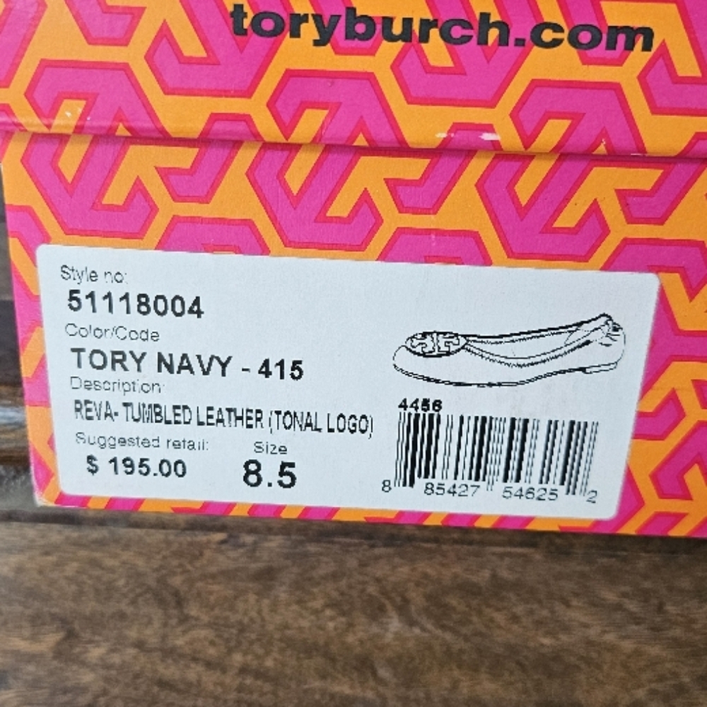 Tory Burch Navy Reva Tumbled Leather Ballet Flats - Picture 6 of 7